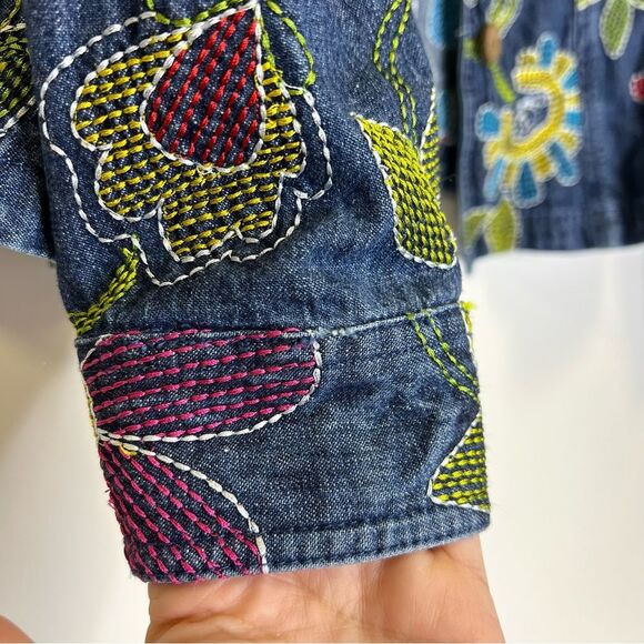 Coldwater Creek Floral Embroidered  Denim Jean Jacket Boho Size Medium - Picture 10 of 13